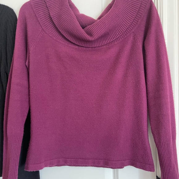 Sweater Bundle - Picture 6 of 7